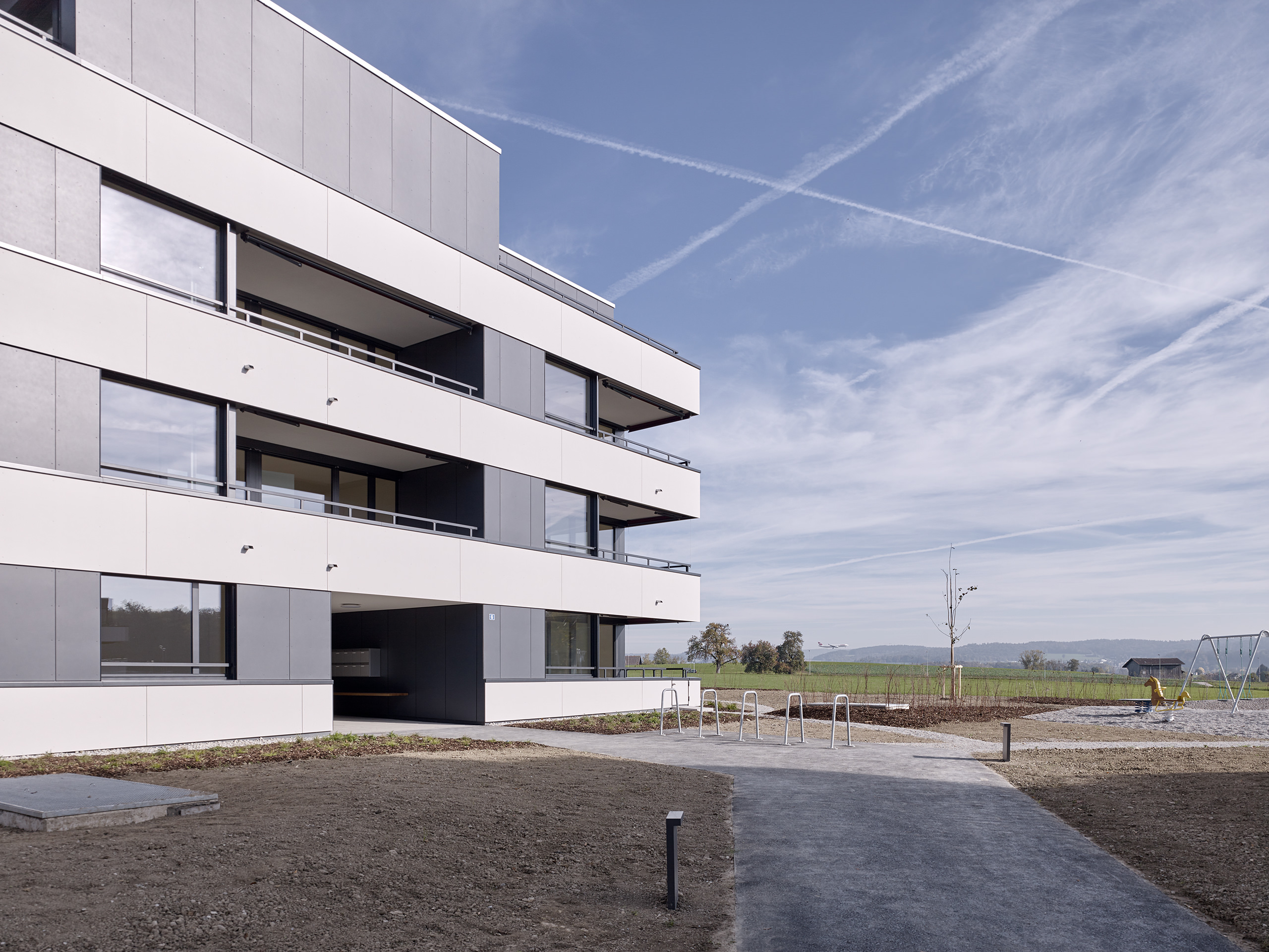 E18686 Alpa 080441 SCREEN